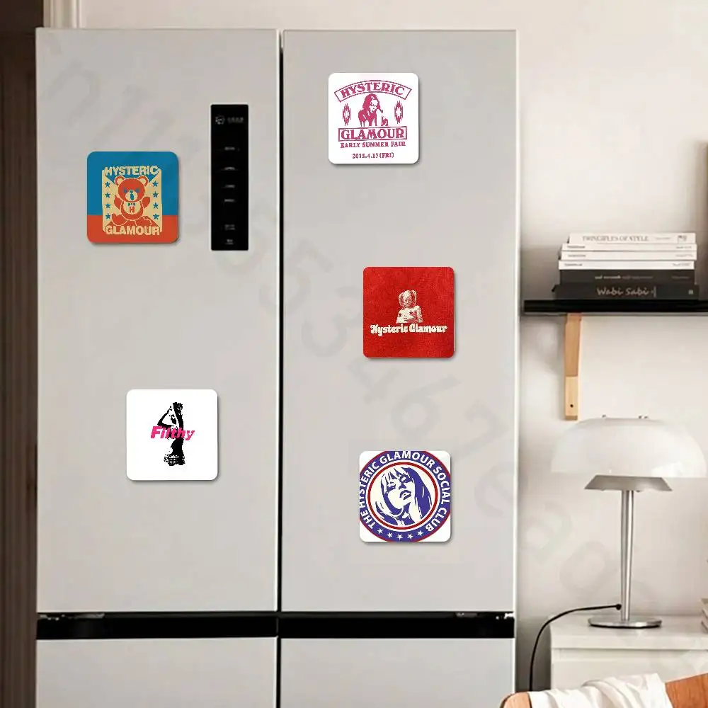 Fashion H-Hysteric Glamour Fridge Magnets Round Magnetic Refrigerator Decoration Memorial Gifts Wedding Favors