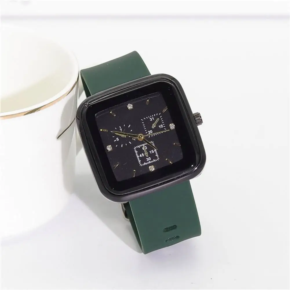 Large Square Screen Quartz Watch Silicone Strap Casual Sport Wristwatch for Students Electronic Clock