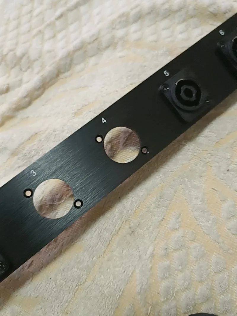 For 1U 19 Inch D-Type 8/12 Port Blank Patch Panel Audio Video Rack Panel For XLR And SDI Connection