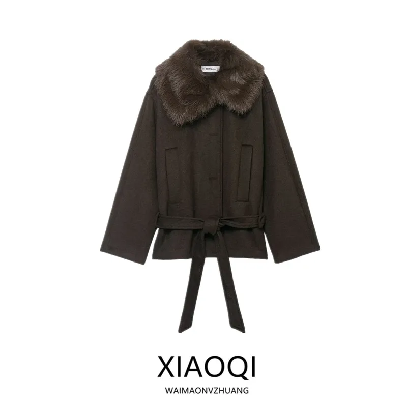 

Winter 2025 Women's Mixed Fiber Artificial Fur Effect Collar Coat Jaet Other Material 00% New Sle Outerwear