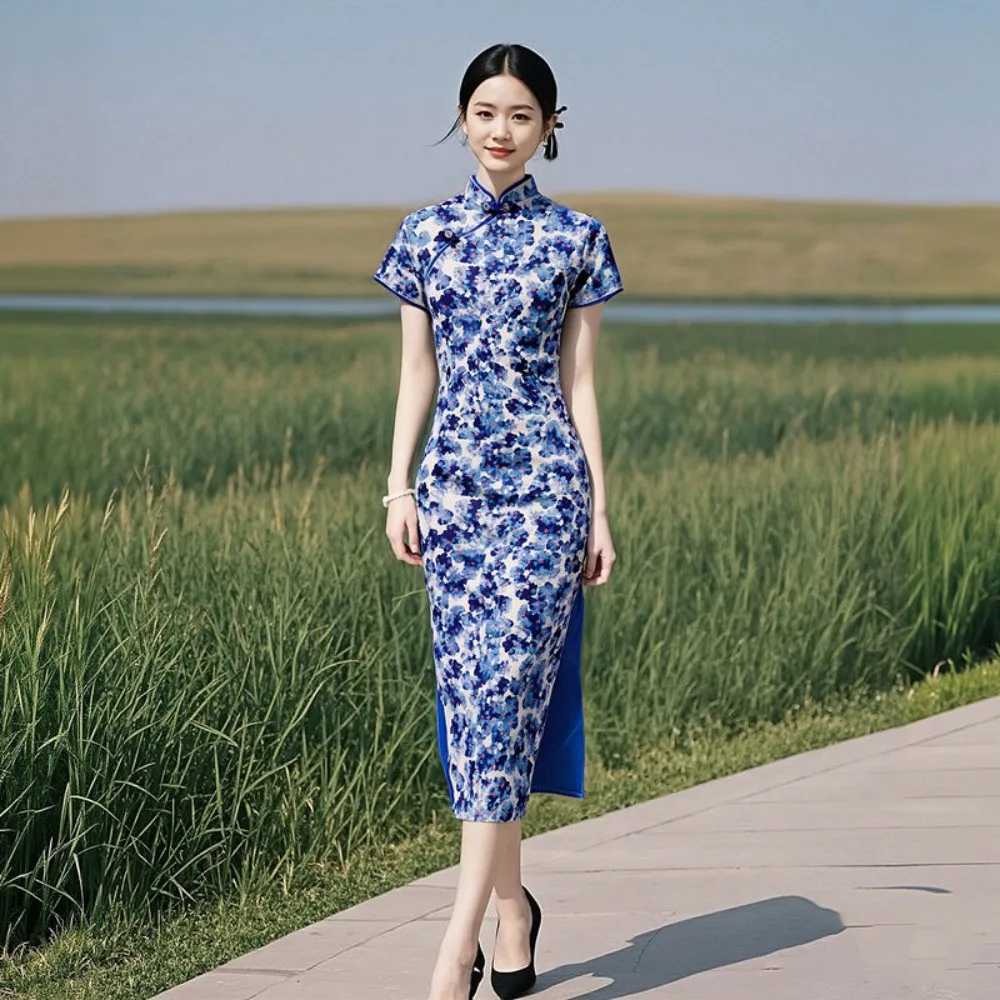 

2025 Chinese Dress Summer, Modern Cheongsam Daily Wear, Young Women Retro Style Qipao blue and white porcelain cheongsam