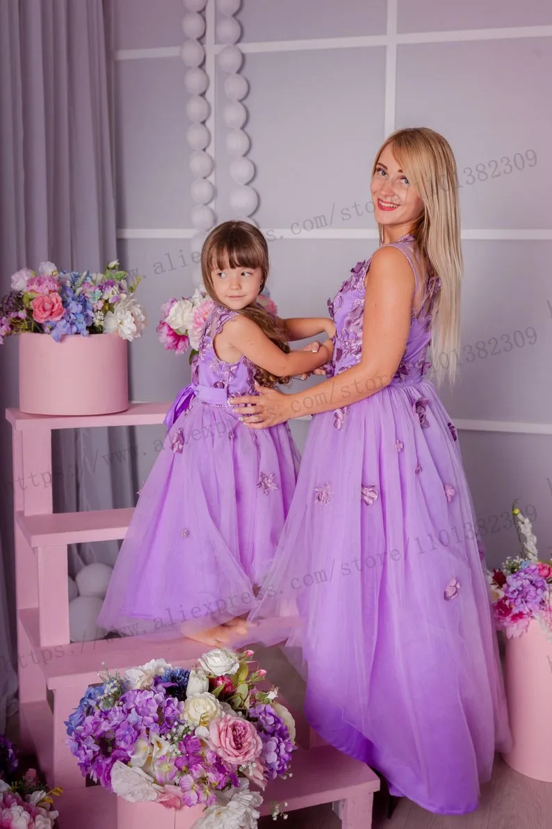 Applique Lace Mommy and Me Matching Dresses for Photo shoot Light Purple Premium Soft Tulle Asymmetrical Mother Daughter Dress