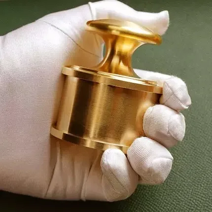 

900g Solid Brass Paperweight Heavy-duty Leather Paperweight Artifact Handmade Leather Shaping and Flattening Without Rebound