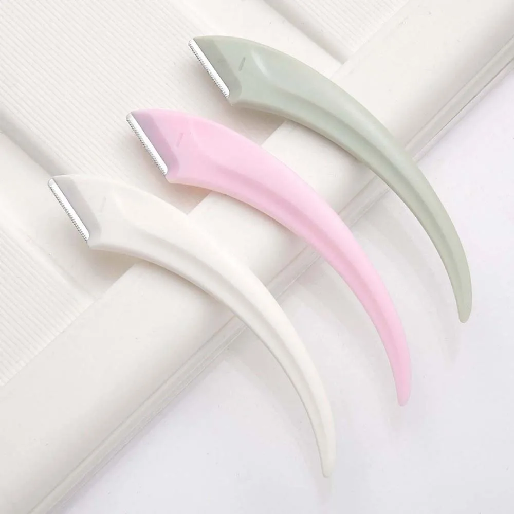 Recortador de cejas curvo en forma de luna, maquinilla de afeitar para el vello Facial, prevención de arañazos, afeitadora moldeadora de cejas curvadas, herramienta de maquillaje