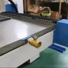 آلة CNC متعددة الرؤوس من الحجر باللون الأزرق مع 4 مغزل في إيران IRI