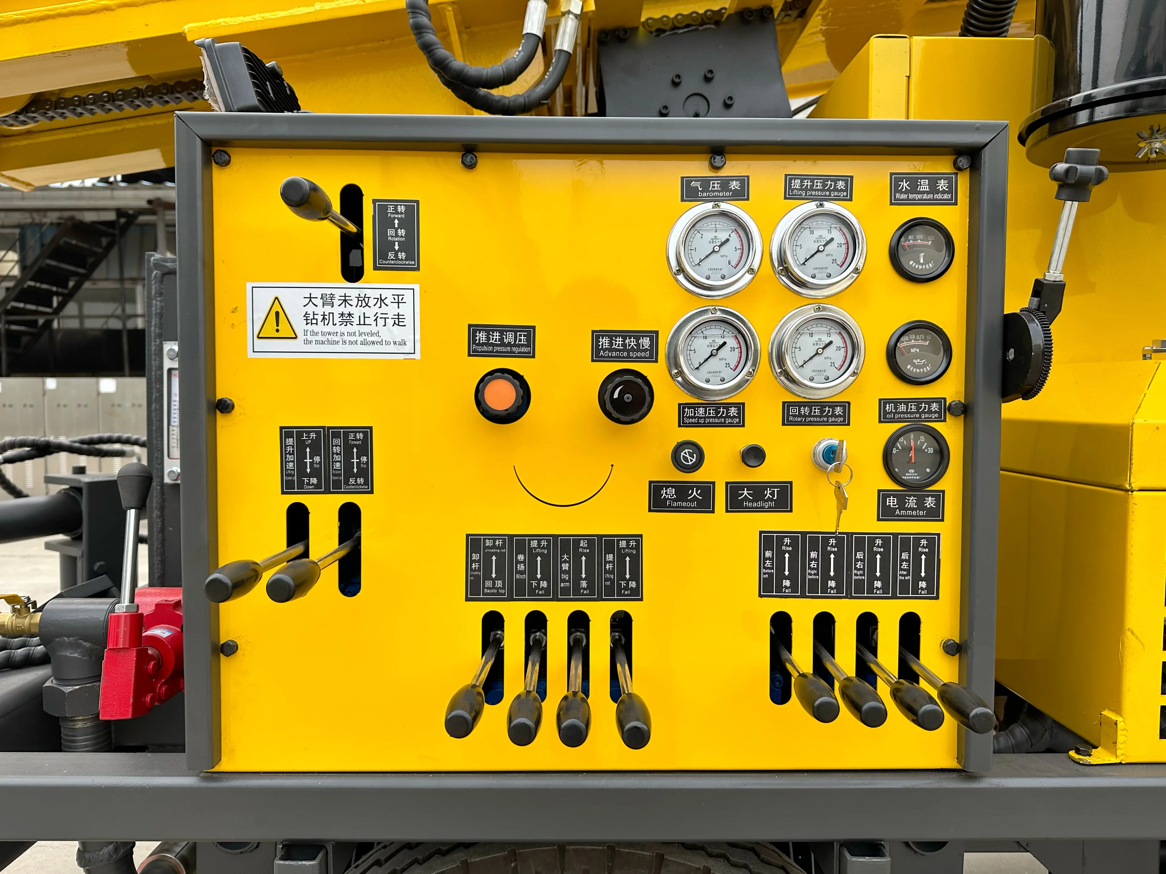 맞춤형 수중 시추 장비 200m 깊이 채광 장비 삼륜차 탑재