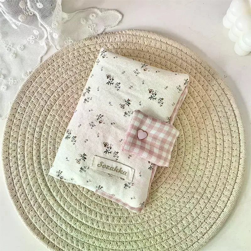 ปกสมุดพกพา A6 ลายดอกไม้ทำมือ สำหรับสมุดบันทึก ไดอารี่ พร้อมช่องเก็บของและของตกแต่งแบบแขวน