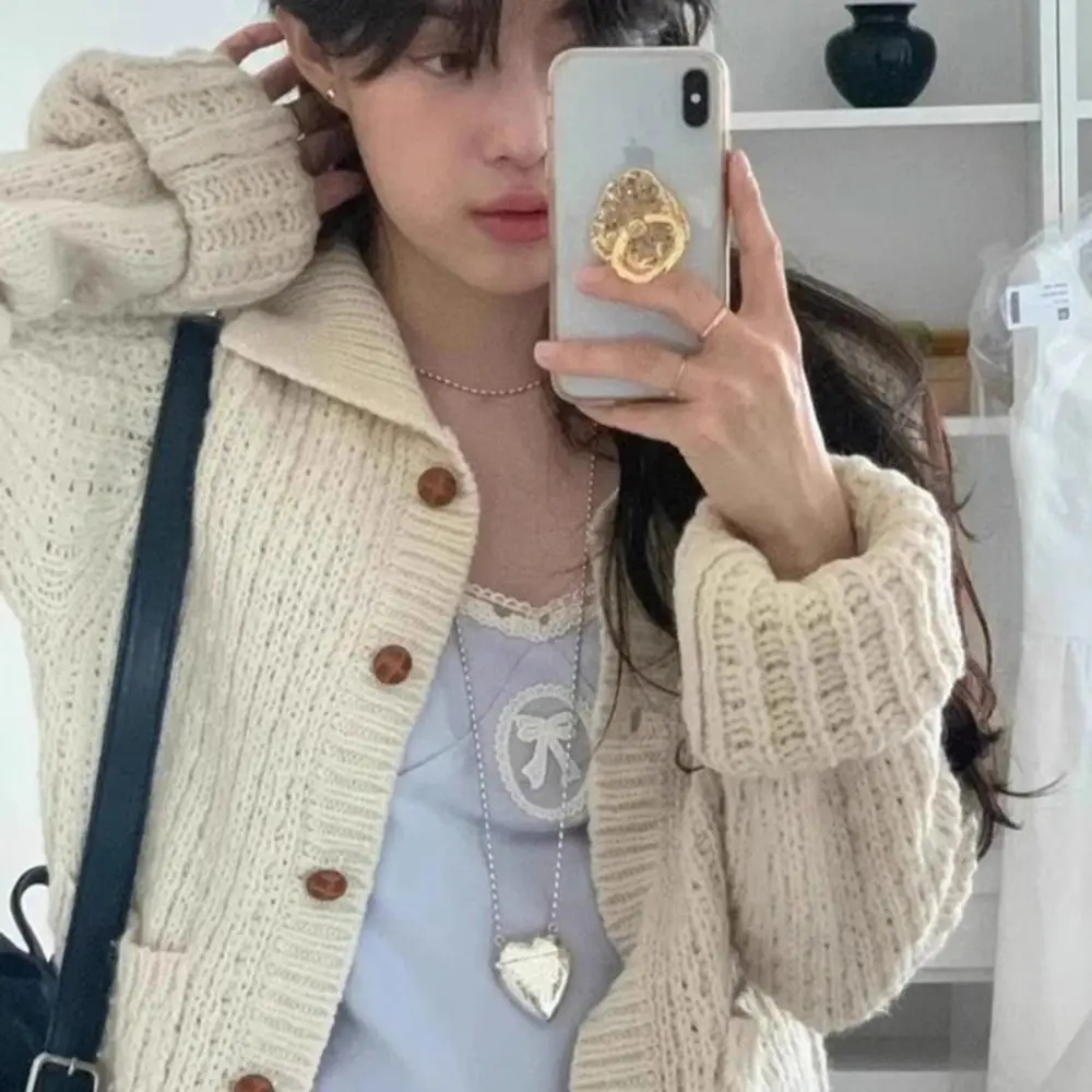 Openable Heart Locket Necklace Alloy Metal Luxury Jewelry Carved Heart Necklace Charming Photo Pendant Photo Box Pendant
