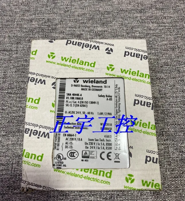 

Original German safety relay SNA 4044K-A AC/DC24V R1.188.1860.0