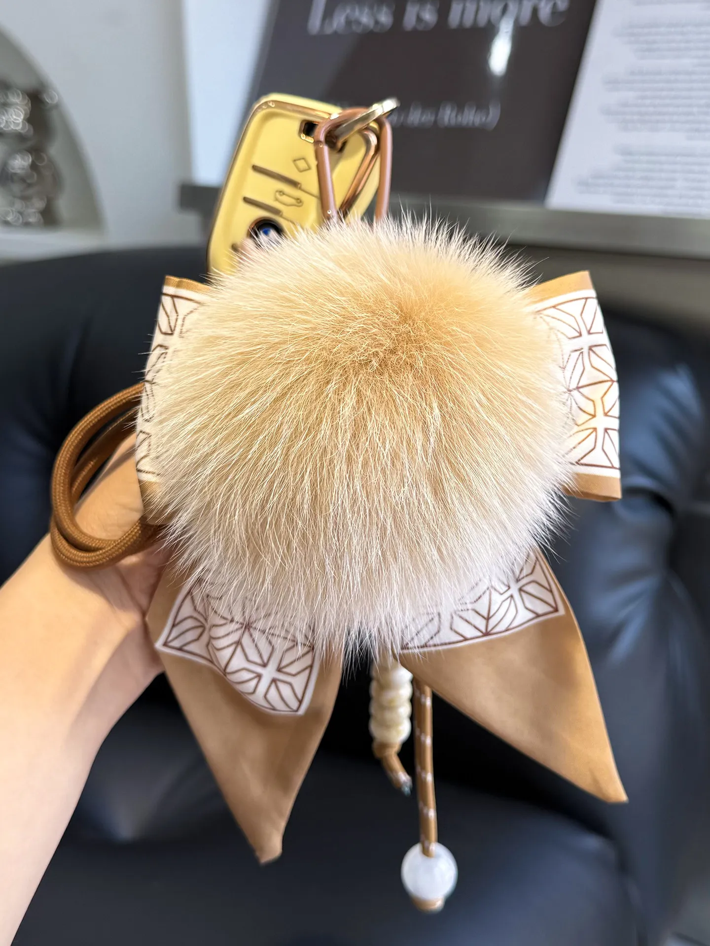 Real Fox Fur Butterfly Knot Ball Bag Charm Plush Car Keychain Hanging Ornament Cute Doll School Bag Accessory
