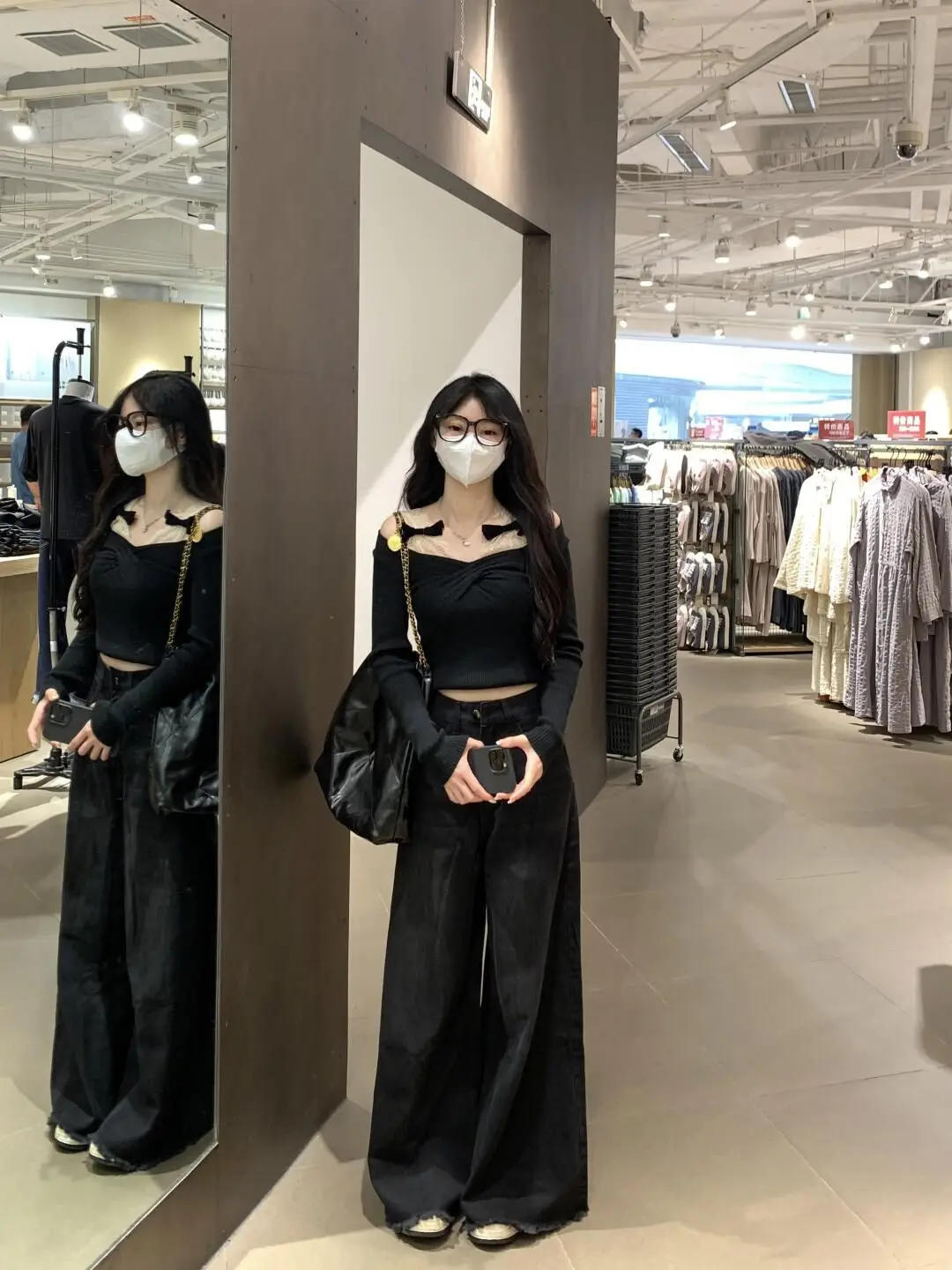 

Korean Sle Pure Desire Lace One oulder Long Sve Women's T-irt Beautiful Knot Design Autumn Faion Top