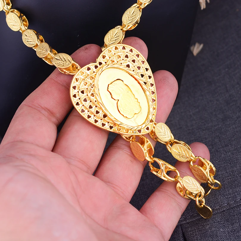 ชุดเครื่องประดับสีทอง 24K ดูไบ - Men Accessories In Dubai บทวิจารณ์และราคา