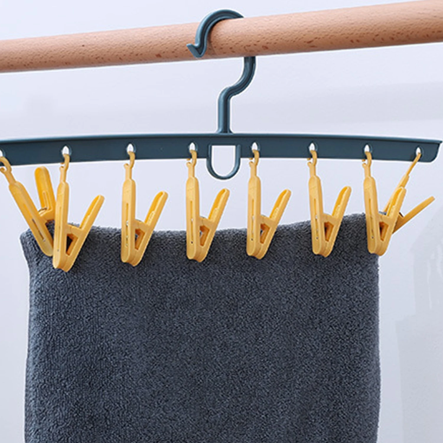 8 Clips Multifunctional Clothes Hanger Antiskid Socks Underwear drying Clips Space Saving Clothespin Closet Organizer