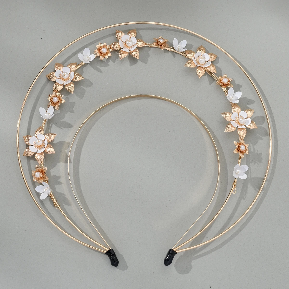 New Our Lady of the Halo Hair Crown Handmade Copper Wire Pearl Goddess Hair Band Bridal Headdress Wedding Jewelry Accessories