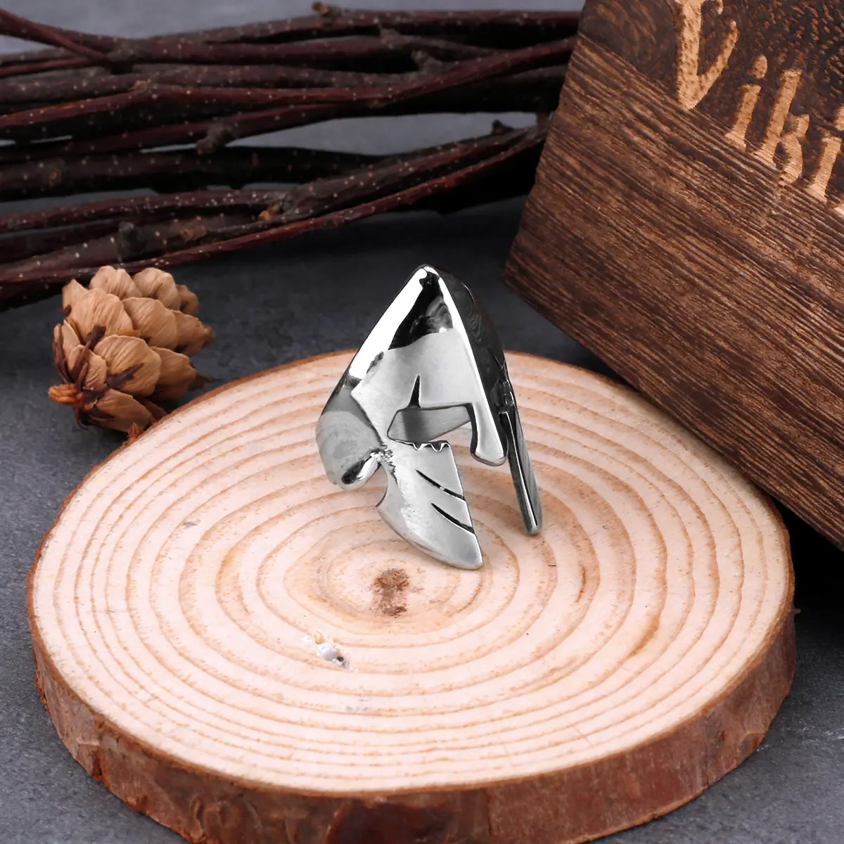 Stainless Steel Spartan Soldier Helmet Ring Mens Ancient Domineering Biker Classic Courage Retro High Trend Party Jewelry Gift