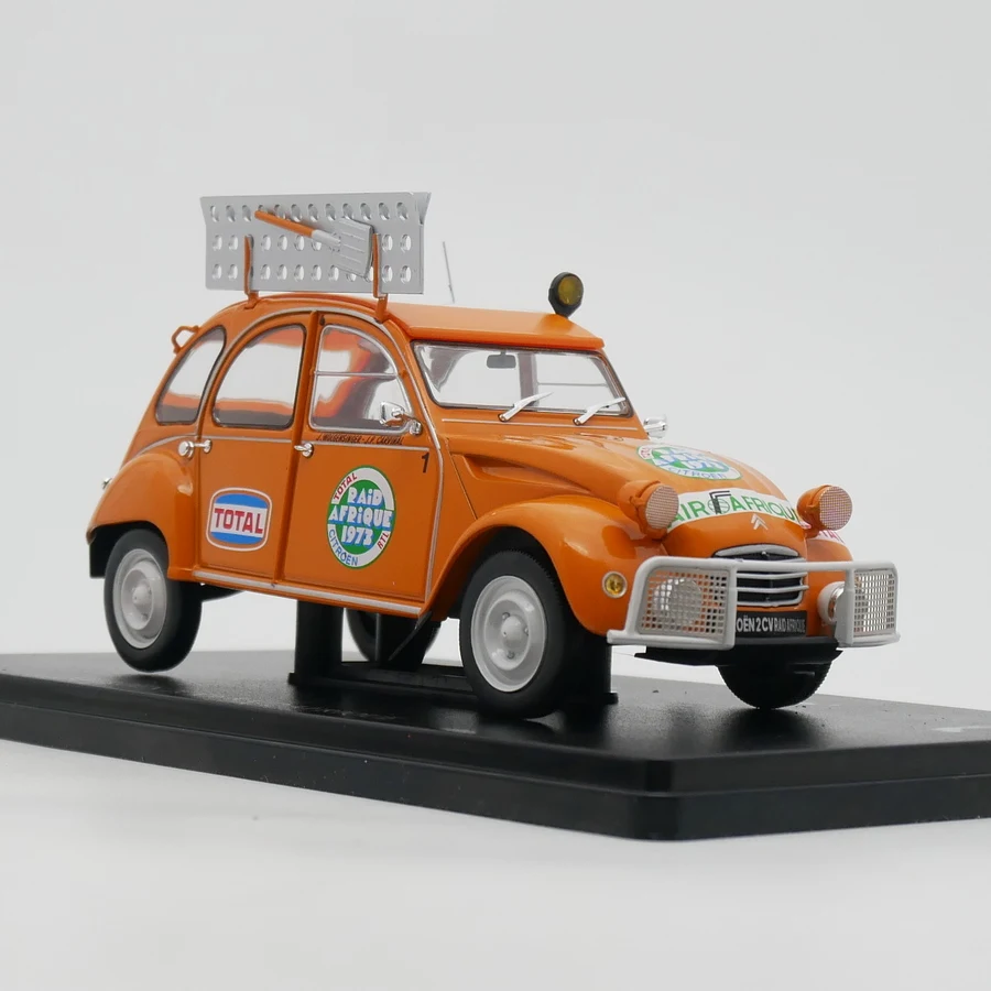 

Diecast IXO 1:24 Scale Hachette Citroen 2CV 1973 Alloy Car Model Collectible Toy Gift Souvenir Display Ornament
