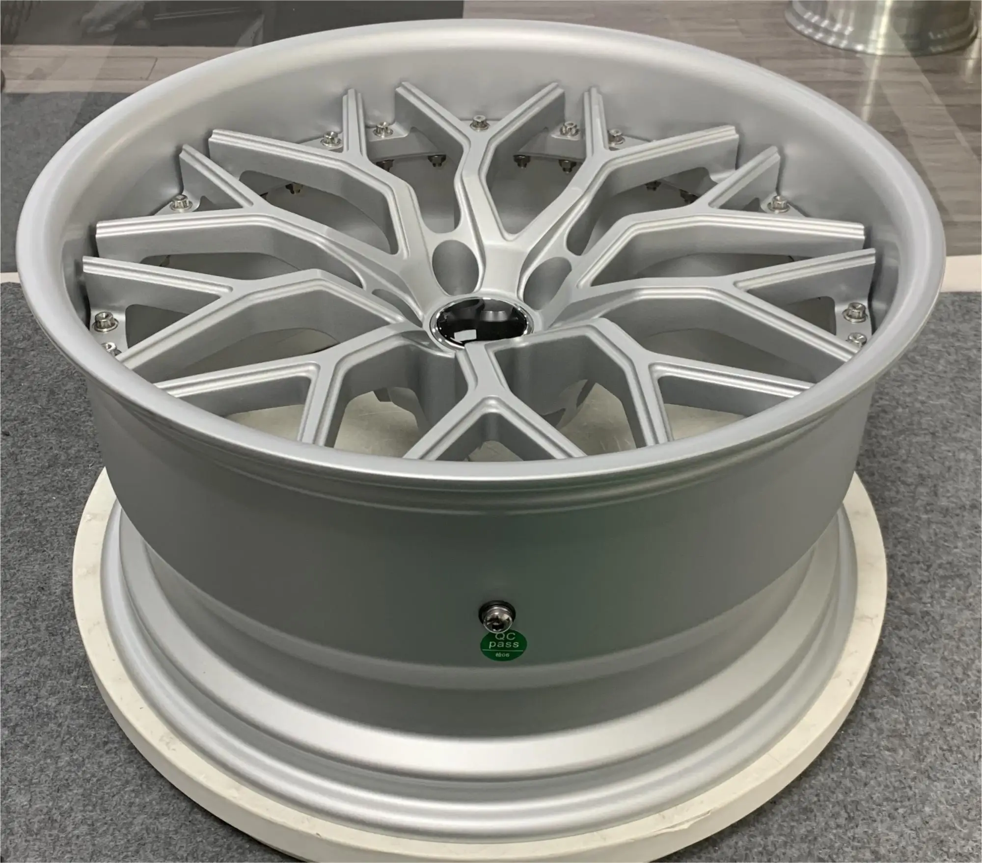 

Wheel Rim High-end Deep Concave Wheels: 2pcs Forged Alloy for Luxury Polished Aluminum, Aluminum Alloy Customizing Color 5.5-16J