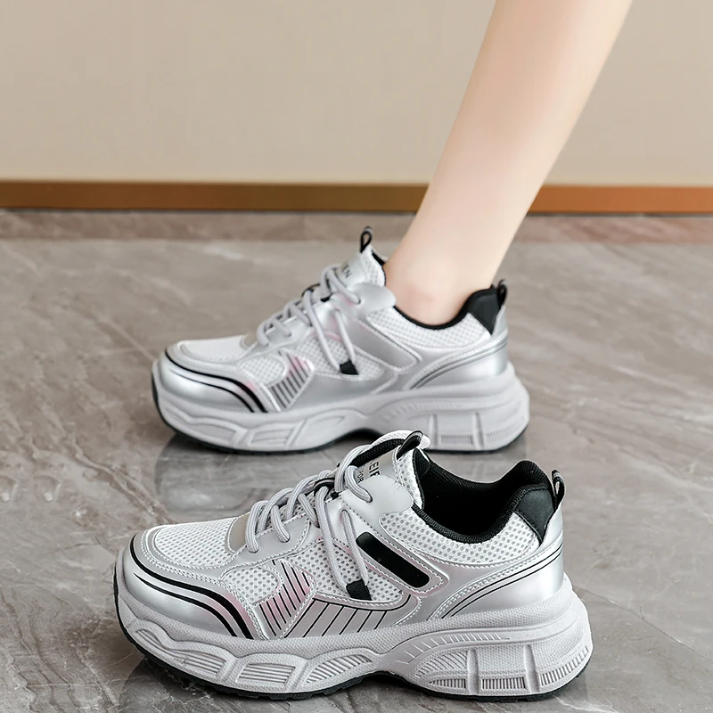 Ladies Outdoor Flat Sneakers Closed Toe Breathable Summer Solid Footwear Simple All Match Daily Commute Casual Shoes
