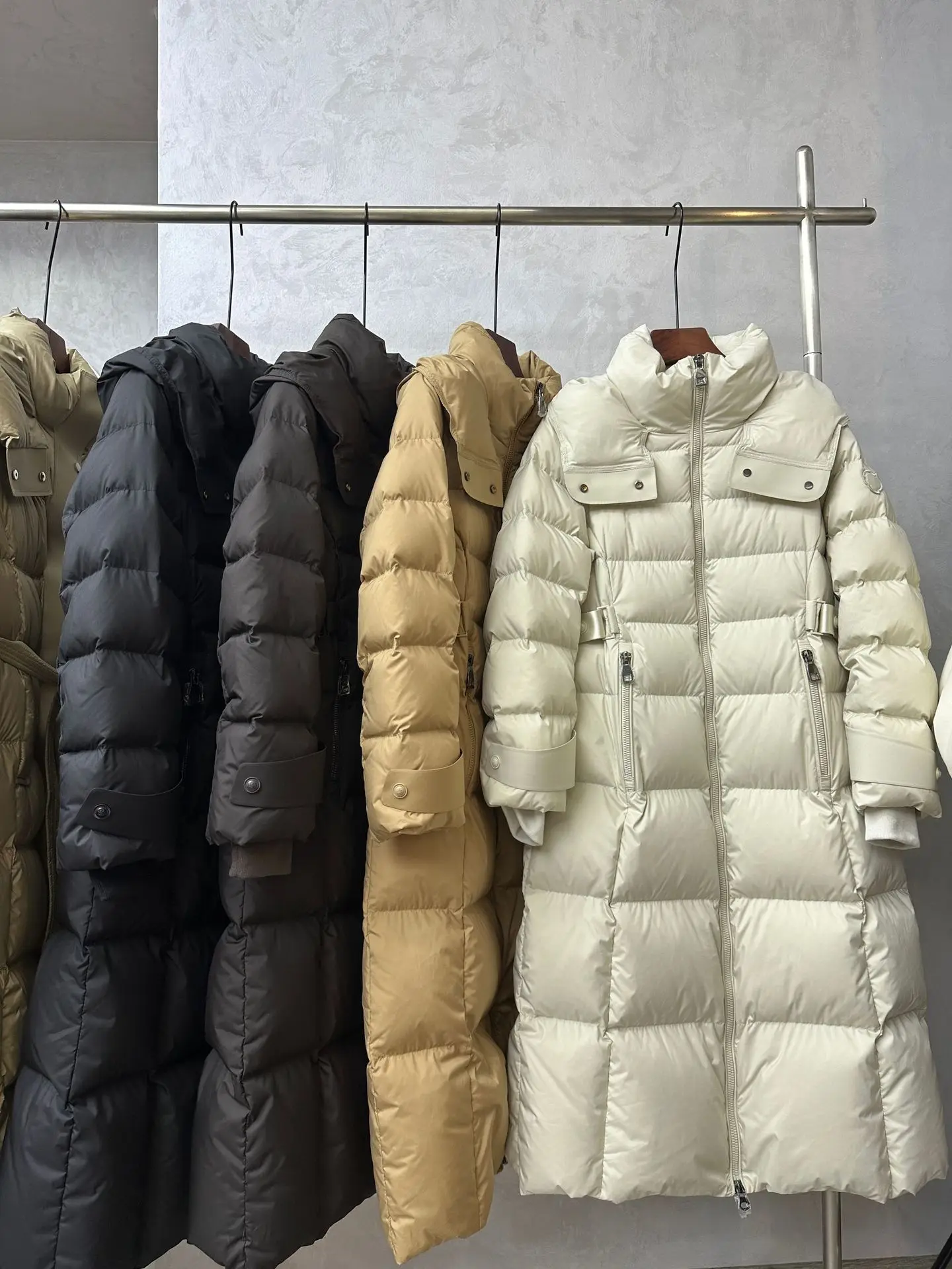 Luxury Women's Down Coat 90% White Duck Down Stand Collar Windproof Thickened Warm Mid-Long Slim Hooded Winter Puffer Jackets