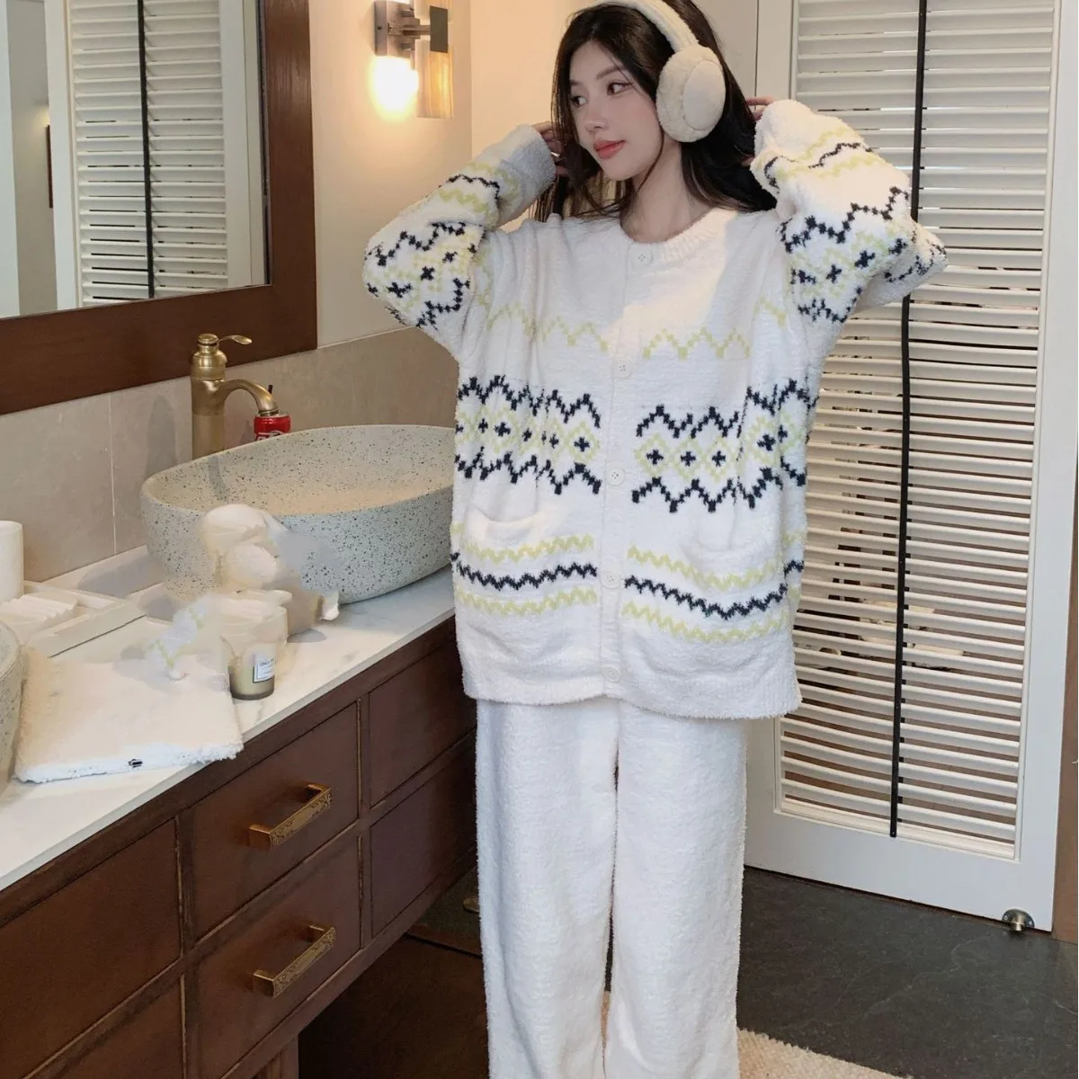 Flannel Sleepwear for Women Autumn and Winter Thick Plush Warm Suit Sweet Girl's Home Cardigan Two Piece Sets