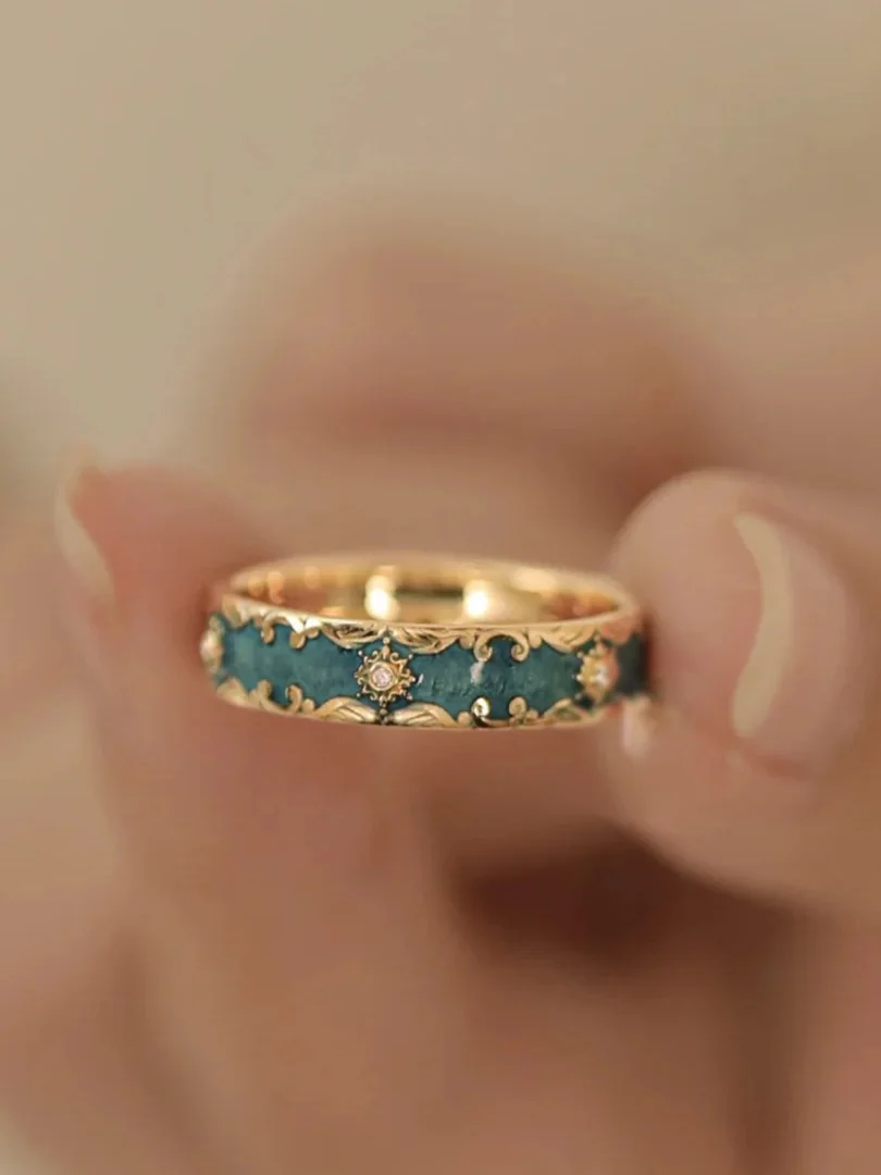 

Retro Enamel Color Court Pattern een Ring for Women Luxury Sensation Small ence Design New 2025 Faion Jewelry
