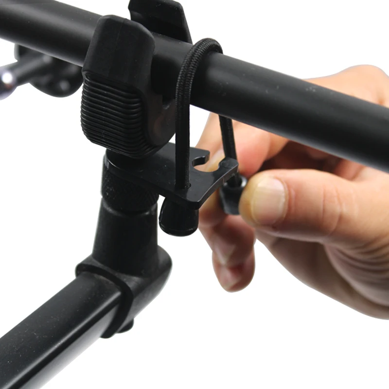 مُعدات صيد سمك الكارب بـ 2 قطعة: تقييم شامل لـ Bungee Rod Lock مع مُثبتات مطاطية للعصا (Butt Grapes)
