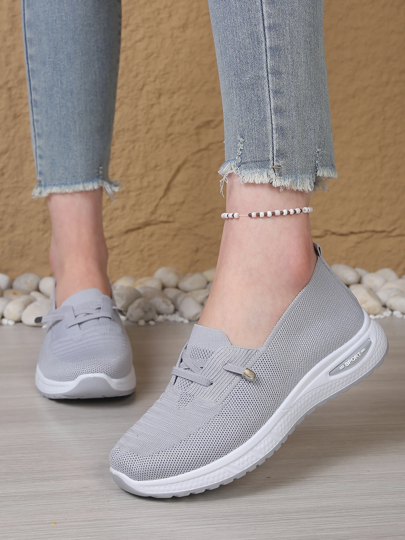 Atmungsaktive Slip-On-Walkingschuhe für Damen, leichte, bequeme Freizeitsneaker, weiche Sohle für ältere Menschen und ganztägiges Tragen – Detail 4