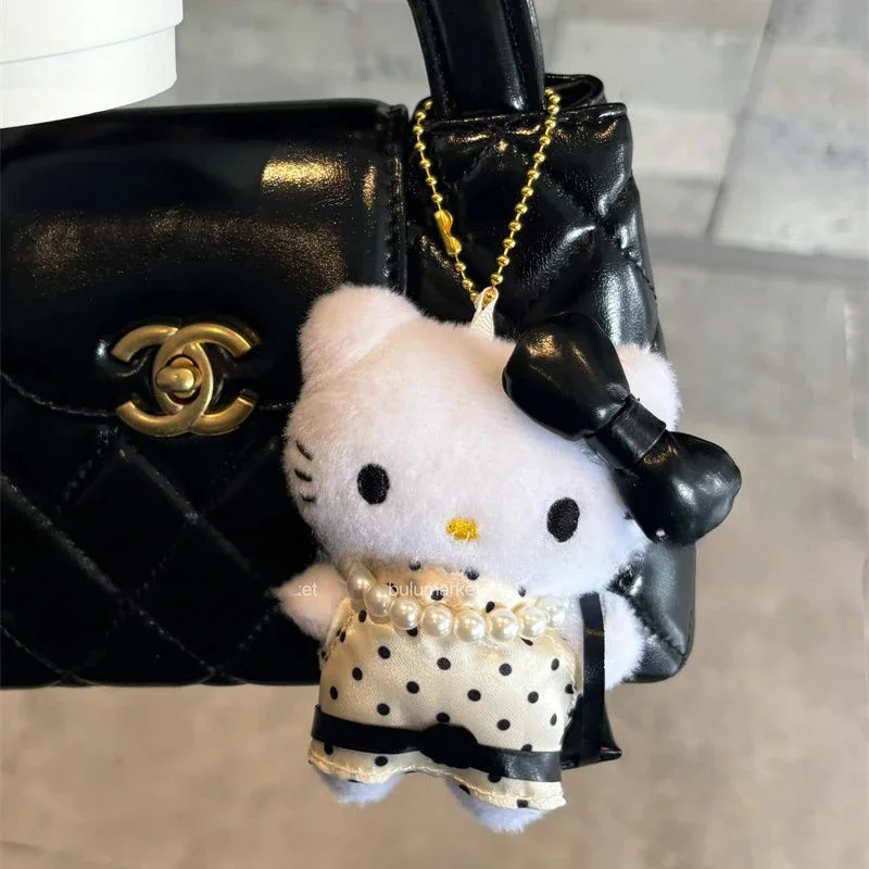 Hello Kitty Plüschtiere, echter Miniso-Cartoon, niedlicher mittlerer alter Stil, reiche Frau, Puppe, Plüsch-Schlüsselanhänger, Anhänger, Dekoration, Geschenk