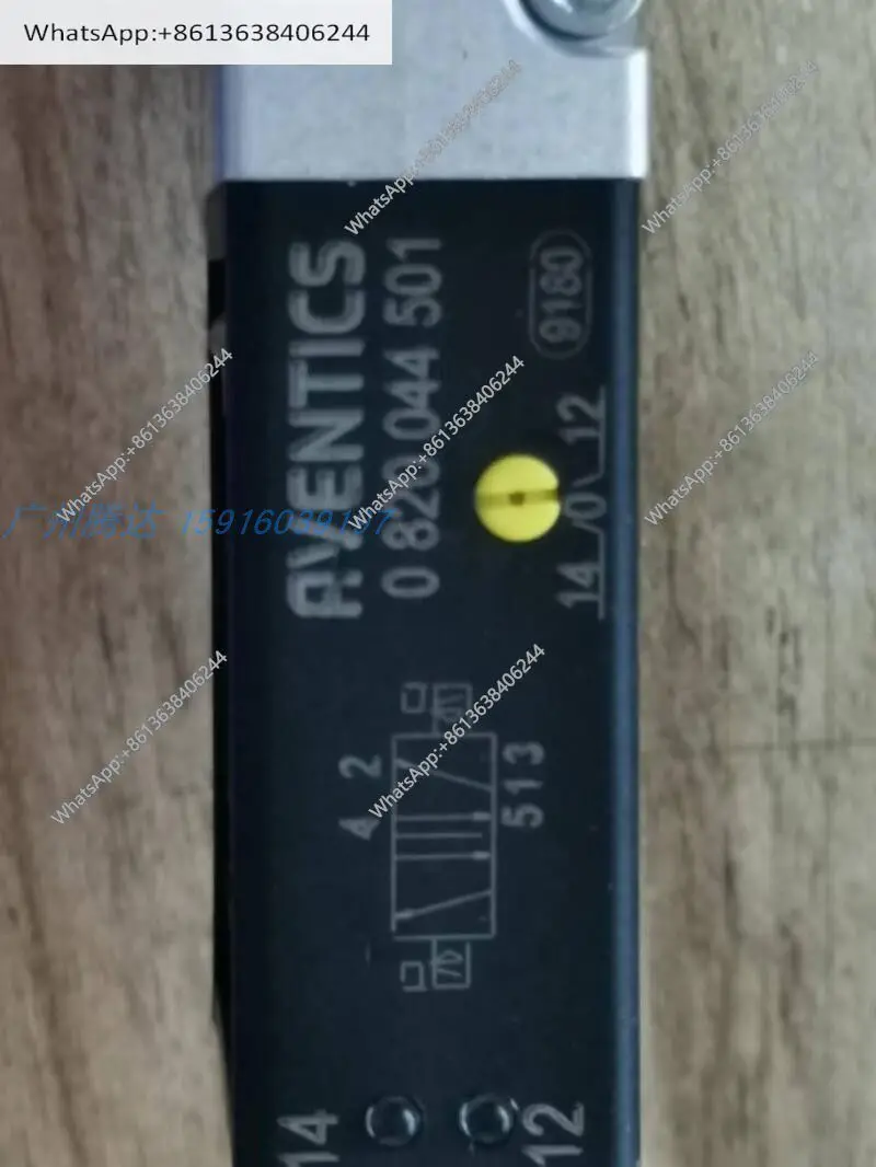 anwochi-0820062501-0820044501-r412007452-original-y-genuino-0830100629-r412022859