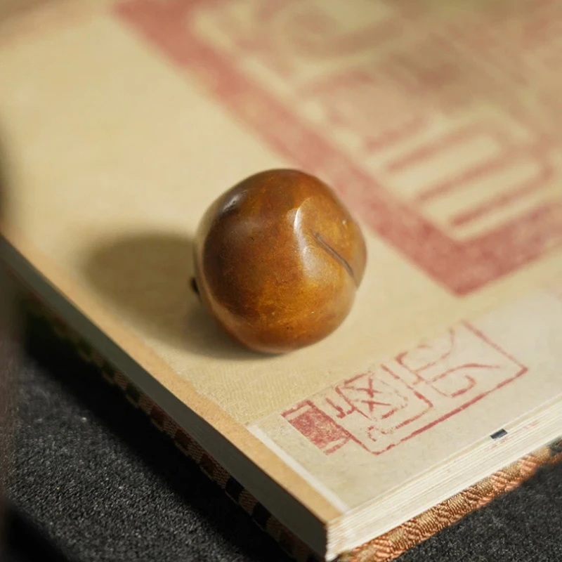 Bronze Fruit Vegetable Shaped Paperweight Ruler Shape Calligraphy Ornament Portable Four Treasures of the Study Art Stationery