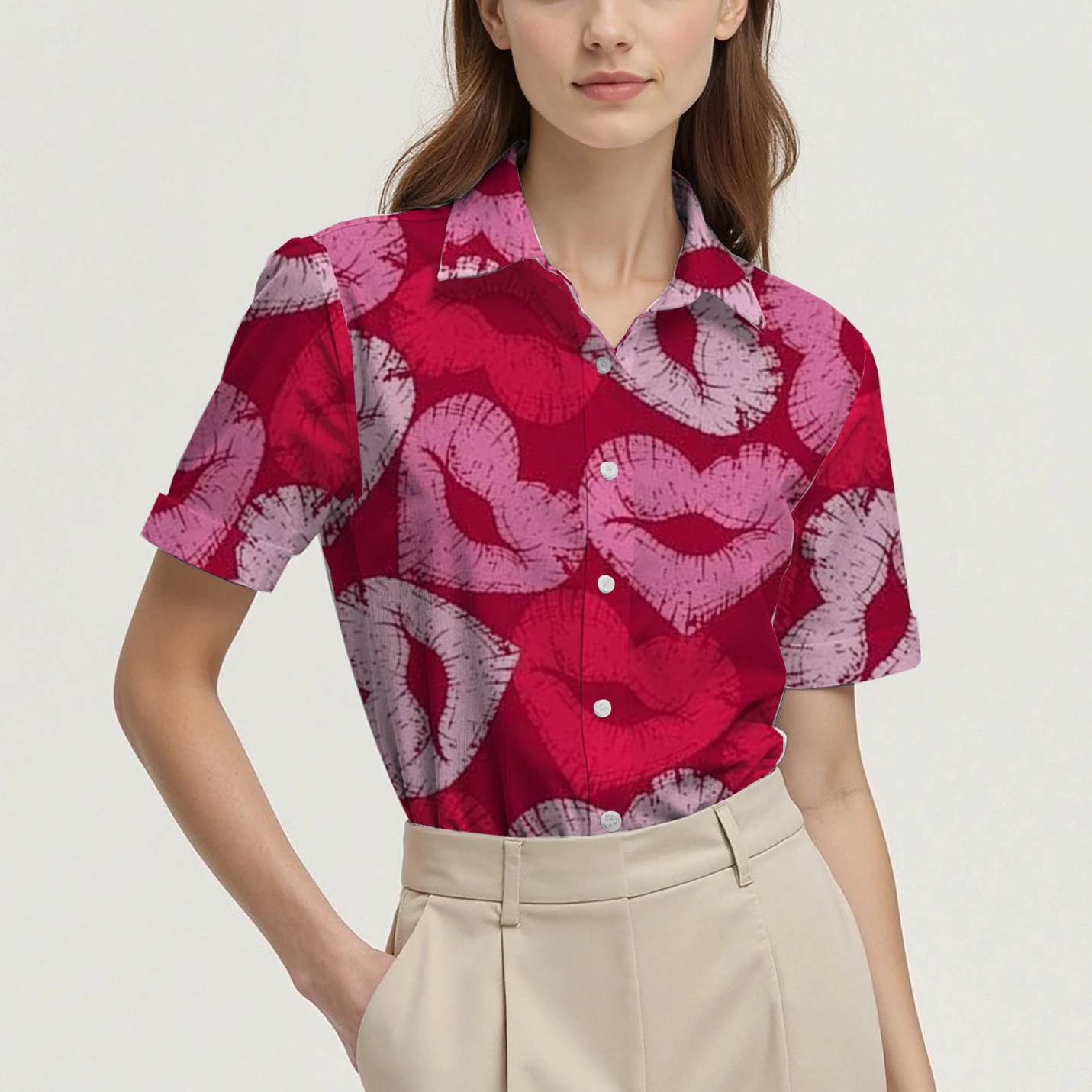 

High-quality summer women's short-sleeved shirt with heart pattern design, casual, comfortable, versatile and stylish.