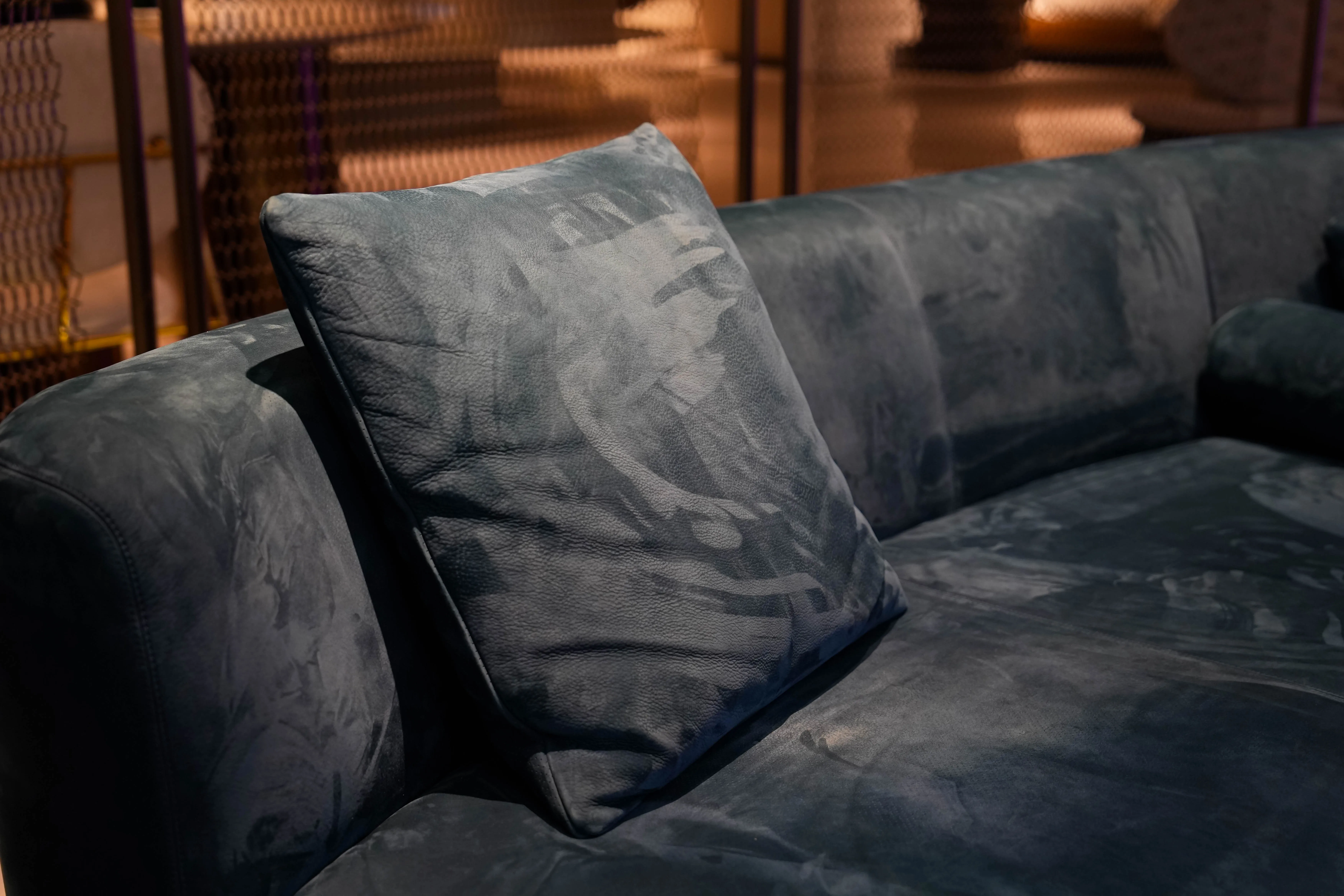 #Modern Corner Modular Frosted Leather Reclining Sofa Set with Tufted Design Comfortable Cushioning