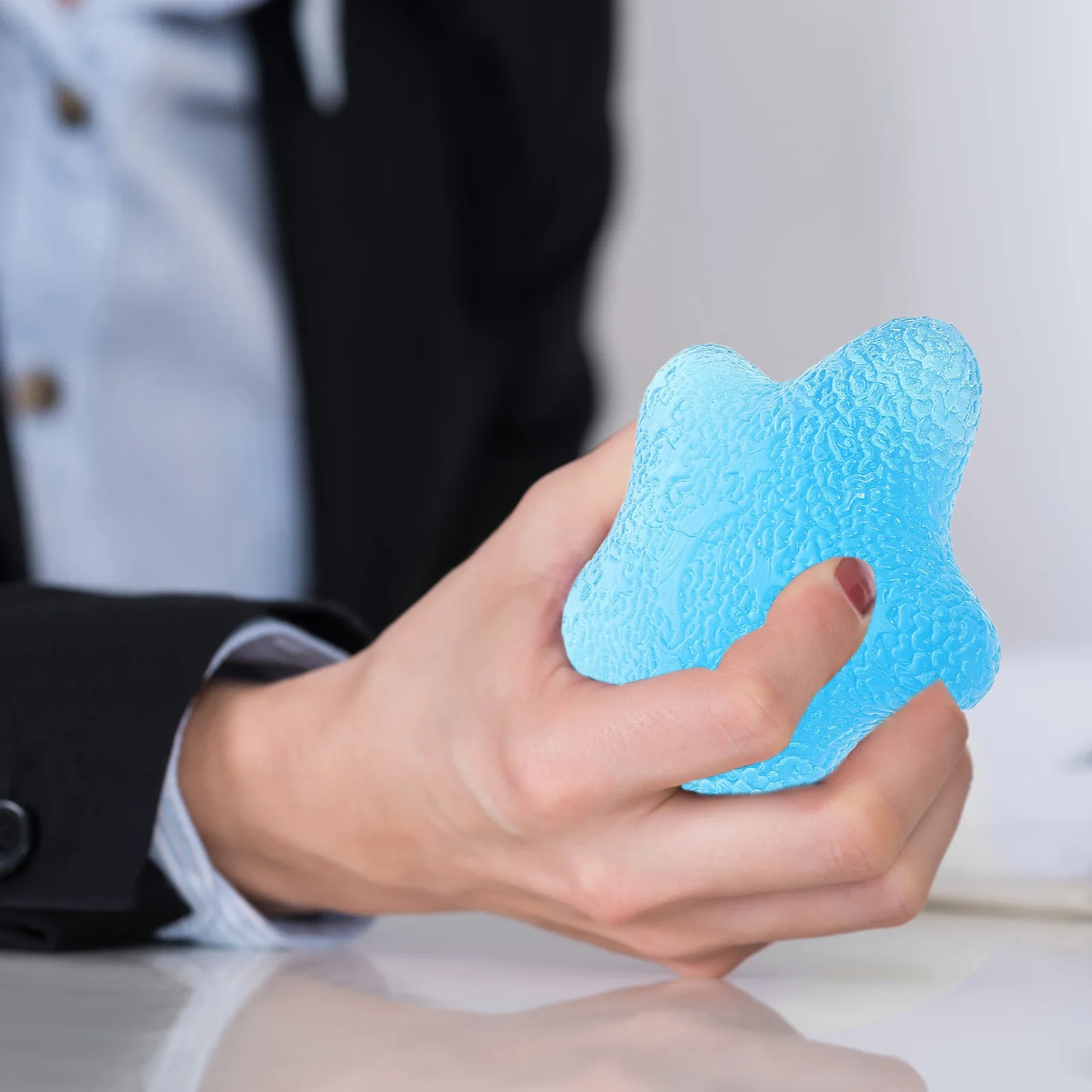 

Small Portable Hand Grip Strengthener Ball Tpr Exercise Tool for Hand and Finger Strengthening Suitable for Seniors and Office