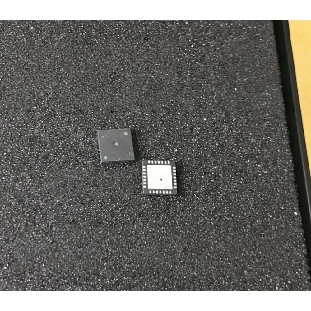 1-50PCS P301-30 AUO-P301-30 PIC16F685-I/SS PIC16F685 PIC16F685-E/SS MP8675DN MP8675 MP8675DN-LF-Z AM26C31I AM26C31IDR