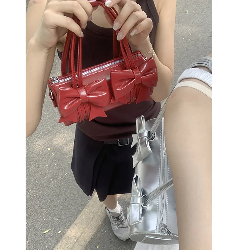 South korea  Underarm Bag Women Summer 2024 New Trendy Fashion Pillow Bag Carrng Messenger Bag Red Bag