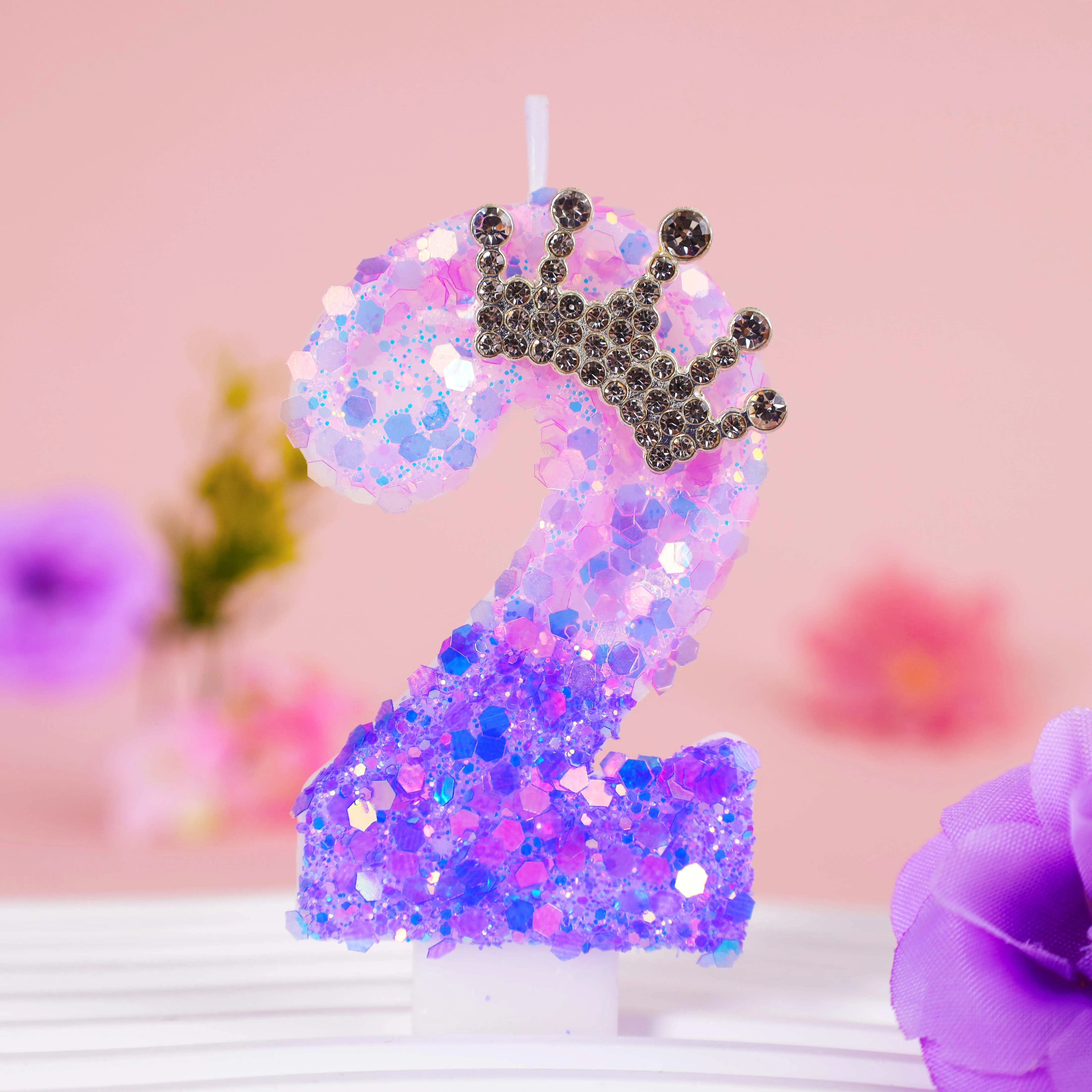 0-9 Lila & Rosa Ombre Glitzer-Kronen-Zahlen-Geburtstagskerze, Prinzessinnen-Stil Funkelnder Kuchenaufsatz für Mädchen 1./2./3. Geburtstag – Detail 7