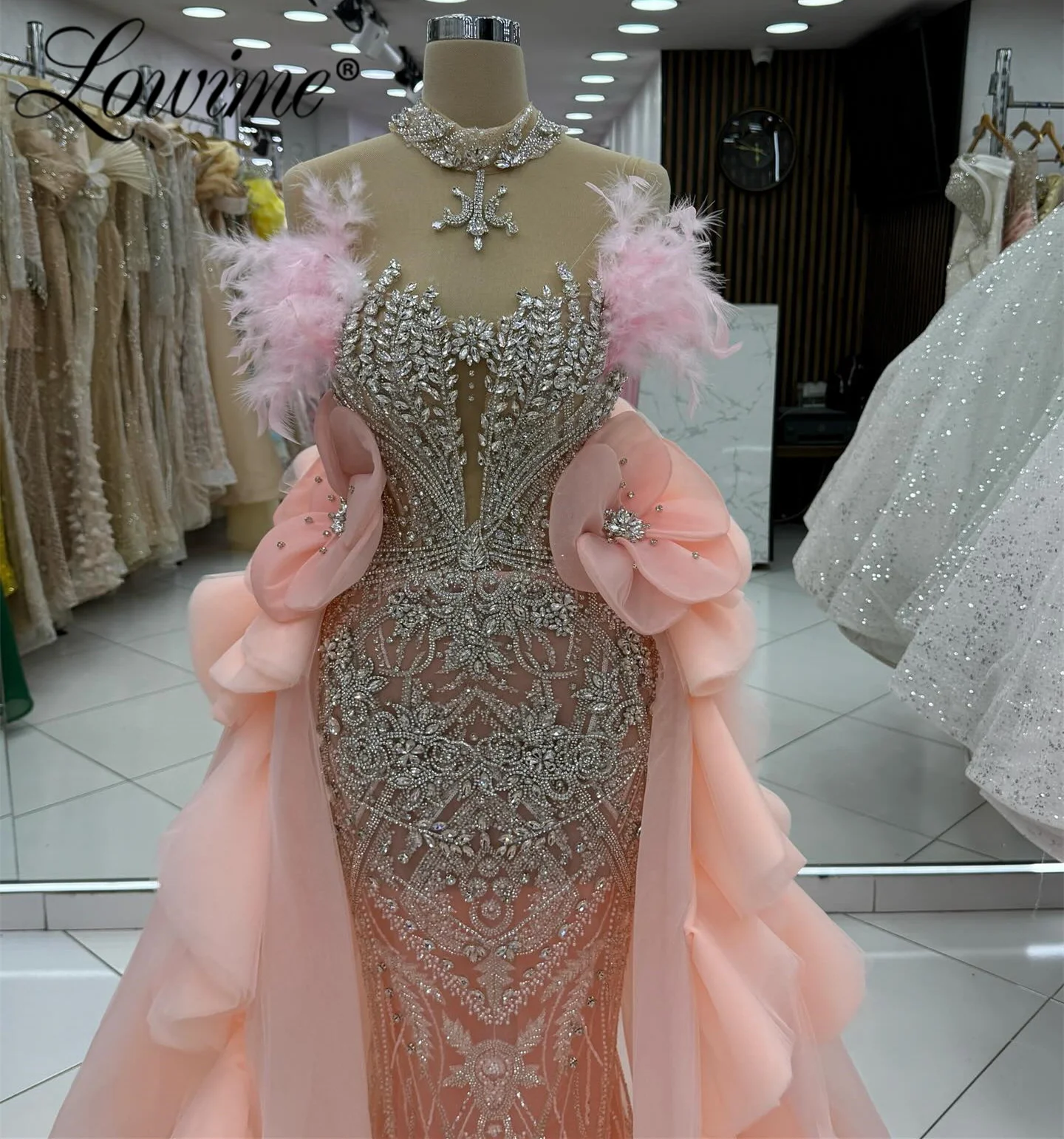 

2026 Customized Feather Rhinestone Evening Dress With Overskirt Women Prom Dresses Robe De Soirée Crystals Beaded Party Gowns