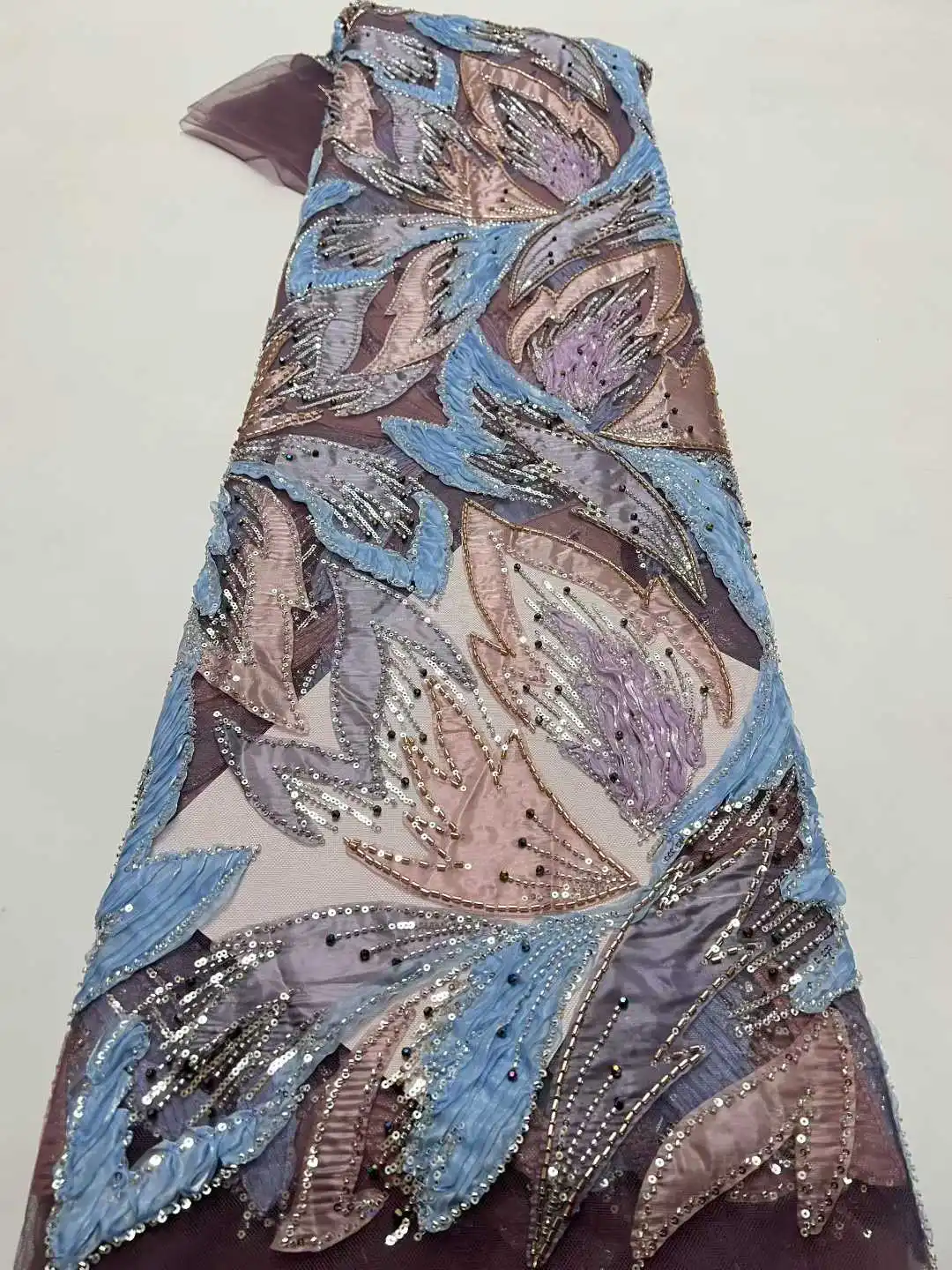 

Тюлевая кружевная ткань с бисером и пайетками для горячих продаж 2026 года: африканская, французская, нигерийская, элитная, для свадебных и праздничных платьев 2026 года, для шитья нарядов невесты