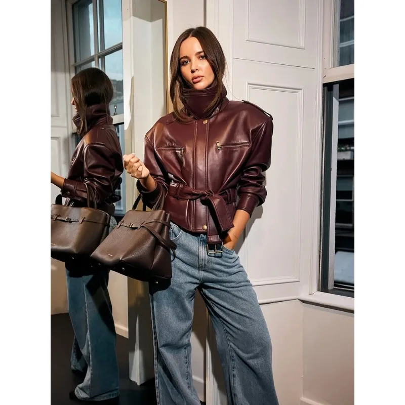Nowa damska kurtka skórzana na rok 2026, jednolita, sznurowana, ze stójką, zapinana na zamek, z podkreśleniem talii, odzież wierzchnia w stylu high street.