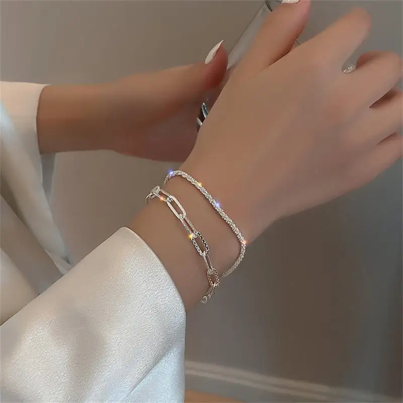 Light Luxury Fashionable Glittering Minimalist Shimmering Delicate Sparkling Chain Bracelet For Women Hand Accessory Shine