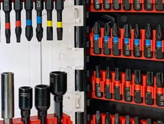 

45-piece High-strength Magnetic Screwdriver Set With Multiple Alloy Screwdriver Types And Sizes, Featuring A Sliding Lock Storag