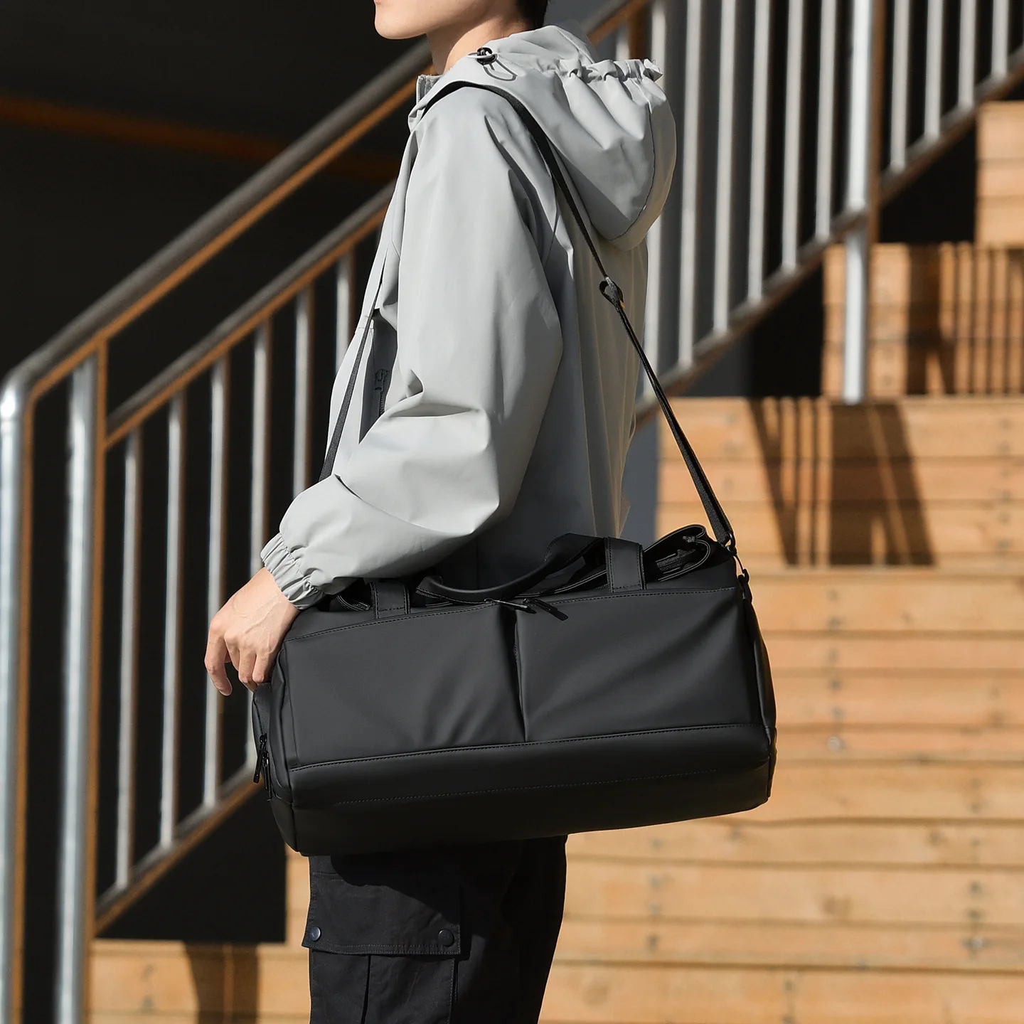 Business Travel Bag with Wet Dry Separation,Gym Duffel for Sports Swimming,Multi-Functional Commuter Luggage for Work & Fitness