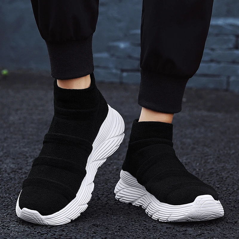 Men Running Walking Shoes Fashion Casual Sneakers Breathable Sport shoes Lightweight Men Sneakers shoes slip on Casual Shoes