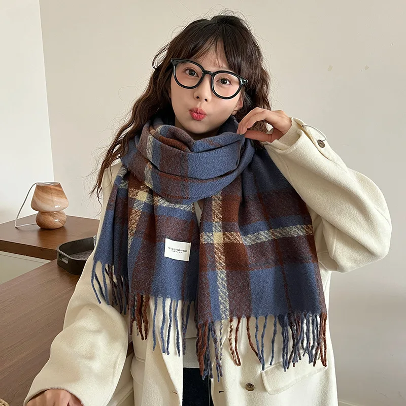 shows white~ Blue-brown plaid imitation cashmere scarf women's winter advanced sense thickened tassel Korean version warm scarf