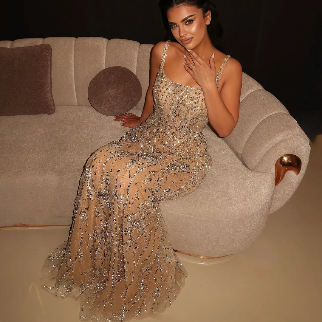 Vintage Champagner Abendkleider mit Kristall glitzernden Neckholder-Kleidern für Damen, Abschlussball-Party-Kleider, individuell gestaltet