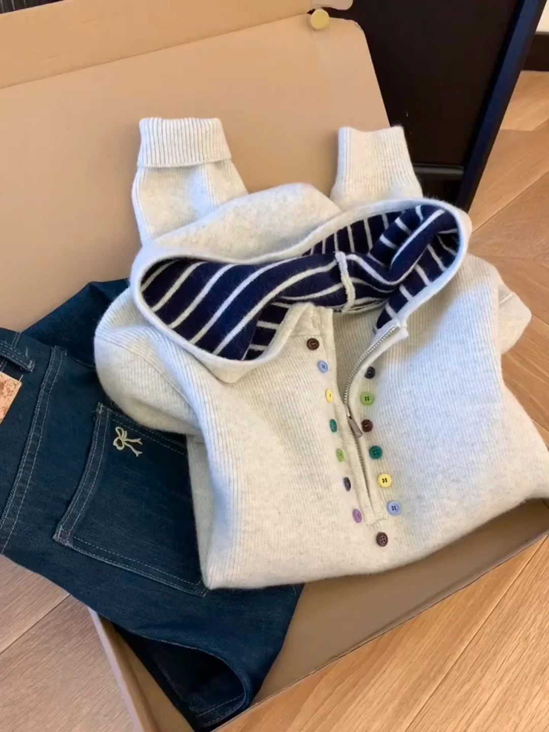 

Мягкий уютный женский свитер-худи на пуговицах, свободный крой, теплый зимний топ, универсальный базовый лонгслив для женщин