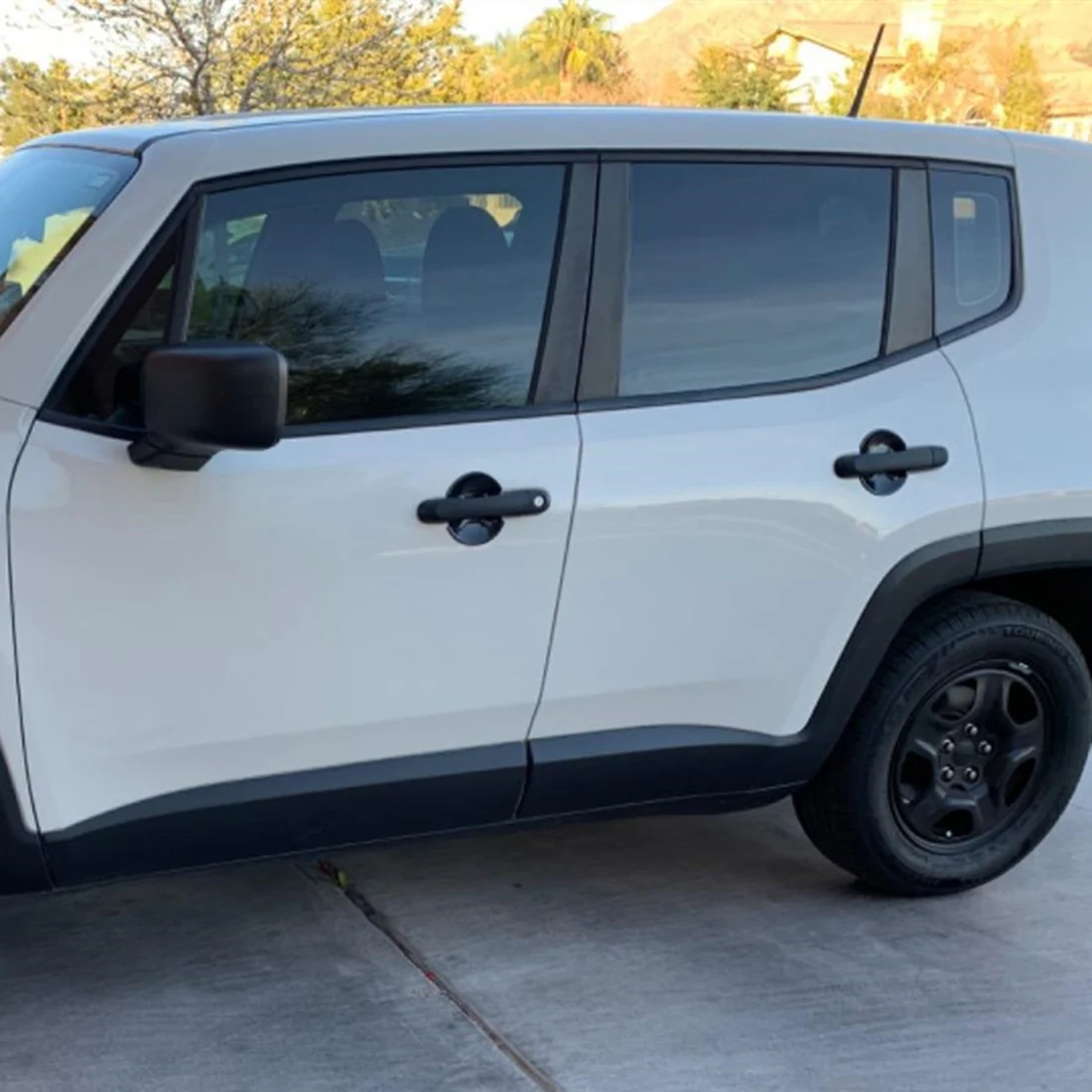 

Декоративная накладка на ручку двери Superior-Door для Jeep Renegade 2016-2021, внешний аксессуар