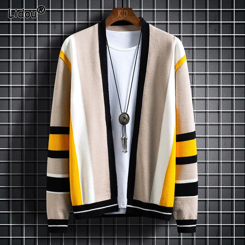 

2023 New Spring and Autumn Korean Edition Fashionable and Handsome V-neck Stripe Printed Contrast Loose Knitted Sweater Cardigan