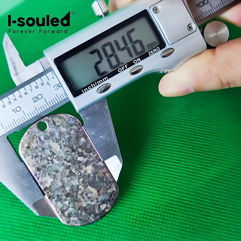 قلادة علامة الكلب العسكرية المصنوعة من التيتانيوم المؤكسد - نسيج كريستال ثلجي، خيارات متعددة الألوان (وردي/أزرق/أرجواني/أبيض ثلجي) #5