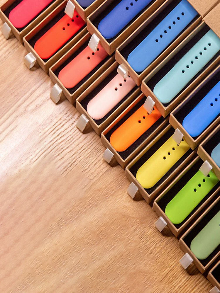 Silicone Strap For Apple Watch band 44mm 45mm 41mm 49mm 40mm 42mm 38mm 45 mm Sport Bracelet iWatch Series 9 Ultra 2 8 7 SE 6 5 4